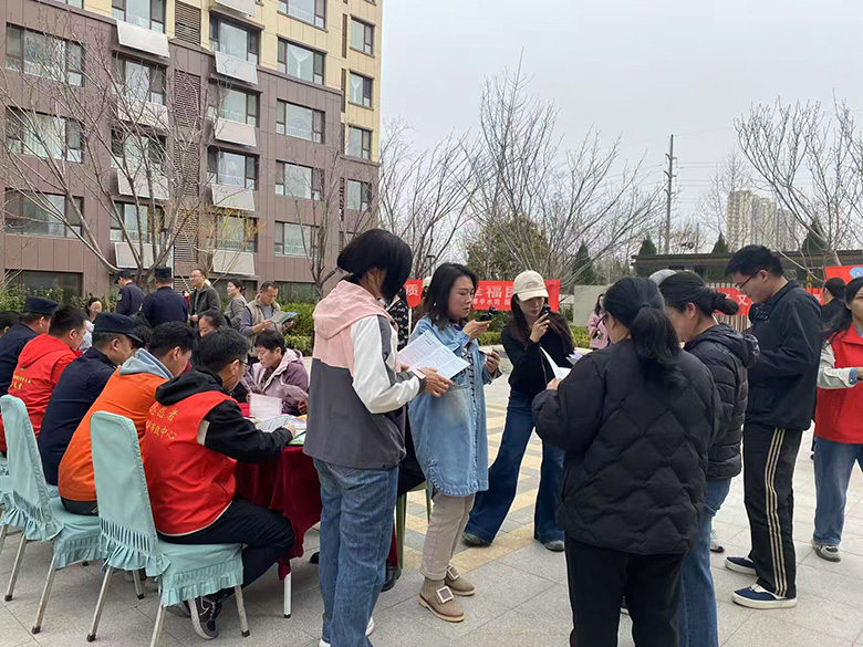北海熱力寒亭分公司進(jìn)行“政策宣講 進(jìn)社區(qū)”活動(dòng)